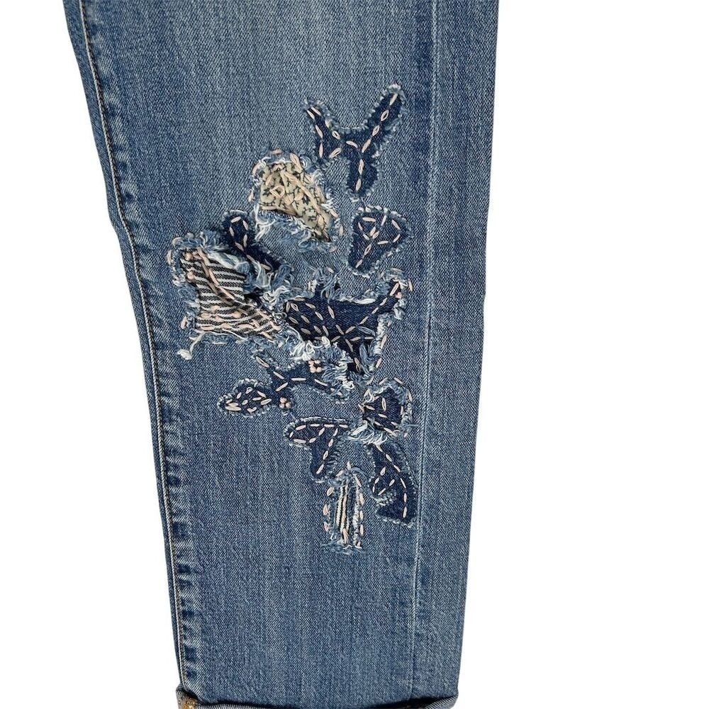 Anthro Pilcro Slim Boyfriend Embroidered Patchwork Floral Jeans Size 28 - Picture 11 of 15